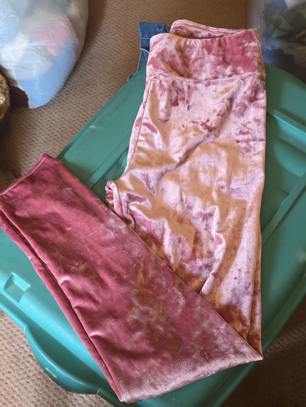 shosho Dusky Rose Velvet Stretch Leggings